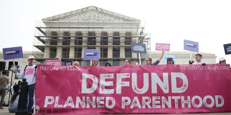Federal judge blocks Trump administration from defunding some Planned Parenthood facilities